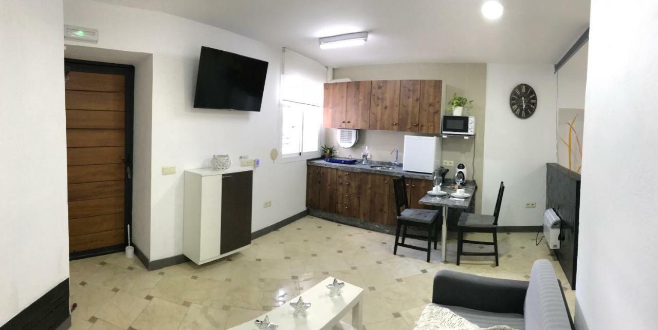Loft Arco Del Cristo. Apartment กาเซเรส ภายนอก รูปภาพ