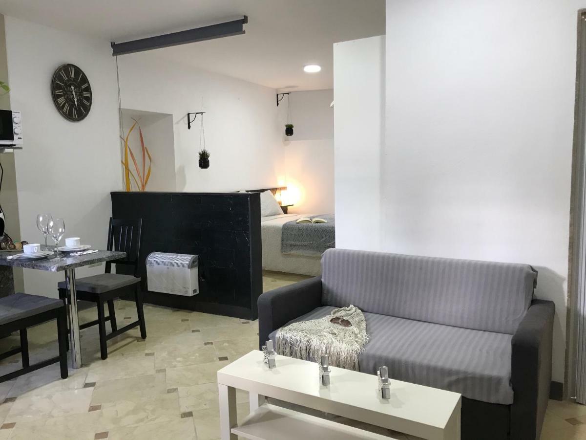 Loft Arco Del Cristo. Apartment กาเซเรส ภายนอก รูปภาพ